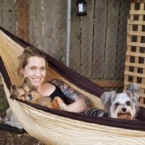 Meet your Posher, Lucy